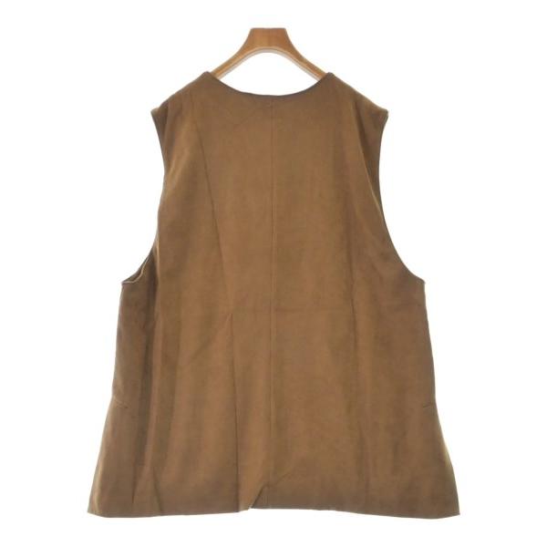 CASPER JOHN VEST